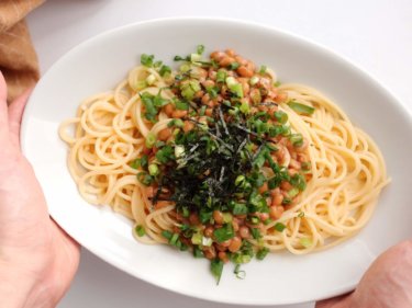 【混ぜるだけ】納豆クリームパスタのレシピ/作り方